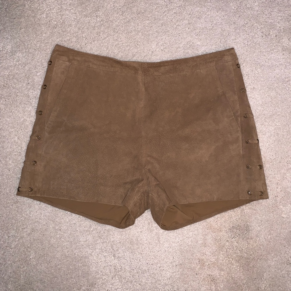 Suede shorts